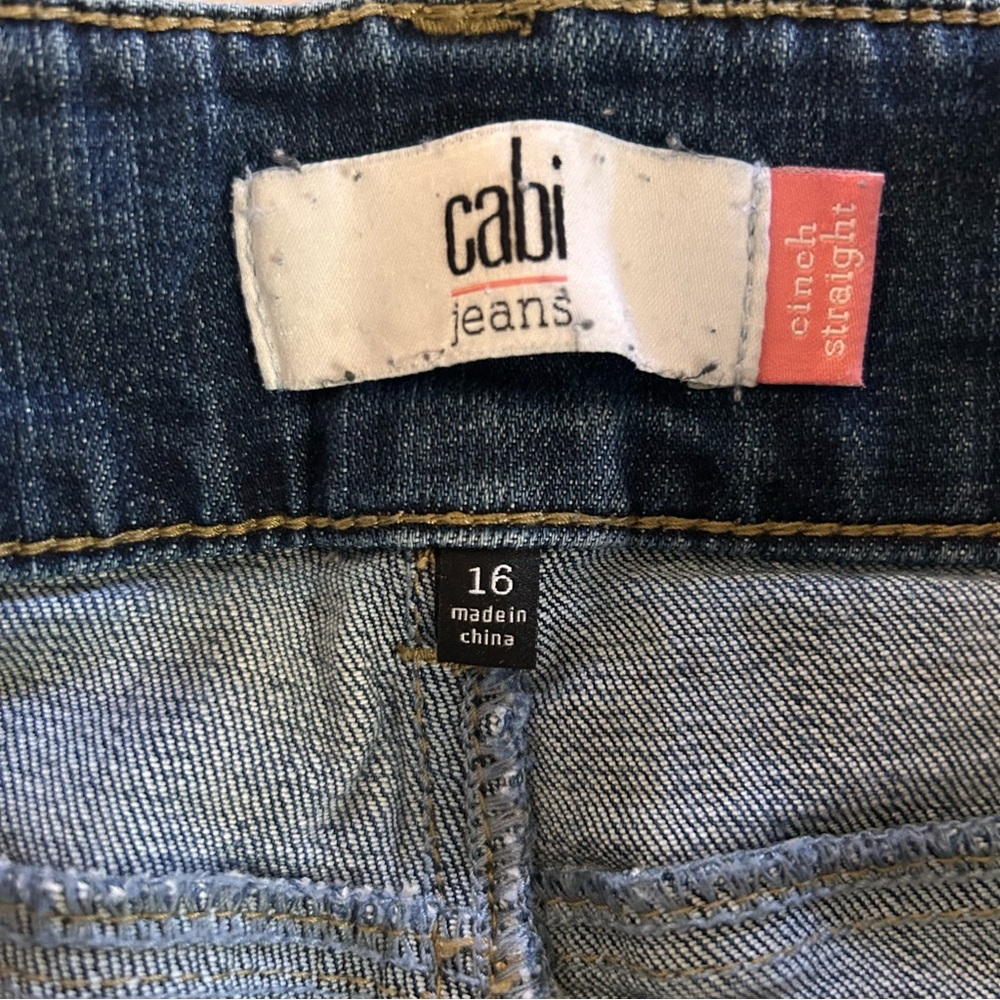 Cabi cinch straight leg cuffed jeans - size 16 - Picture 5 of 13